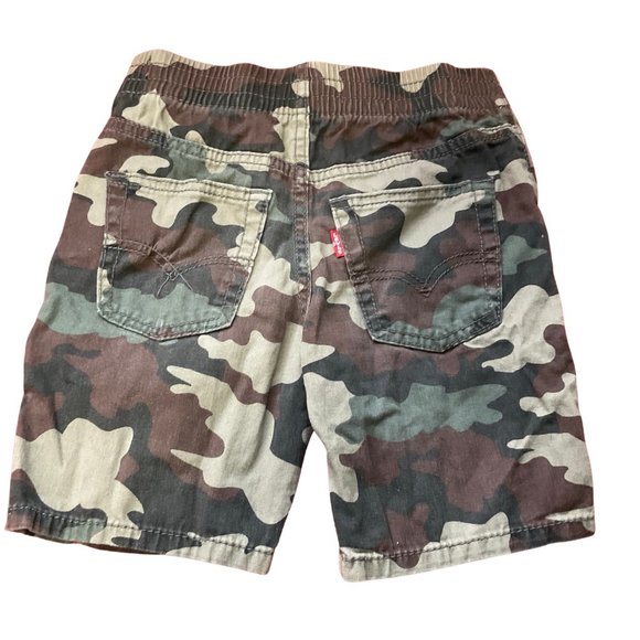 Camouflage Print Shorts w/ Elastic Waist - Picture 2 of 2